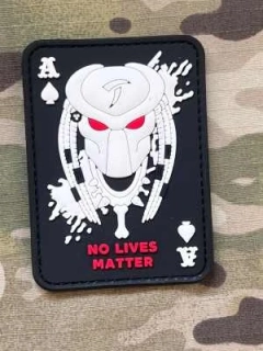 NoName Predator Ace of Spades - No Lives Matter PVC Patch - Black/GID - nášivka