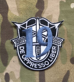 US Army 19th Special Forces Group De Oppresso Liber Patch - nášivka