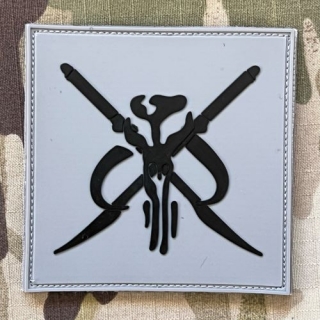 YJPF Star Wars - Mandalorian Bounty Hunter PVC Patch - Grey/Black - nášivka