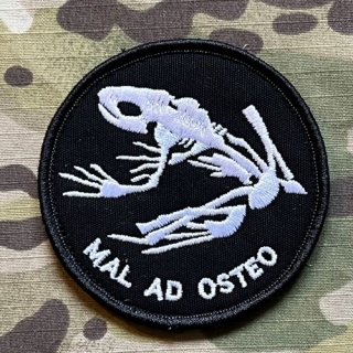 YJPF Mal Ad Osteo Skull Frog Patch - Black - nášivka