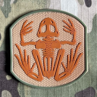 YJPF Frog Sceleton PVC Patch - Multicam - nášivka