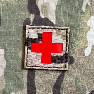 TF LaserCut Patch Medic Cross Reflex - Small - Multicam/Red Reflex - nášivka